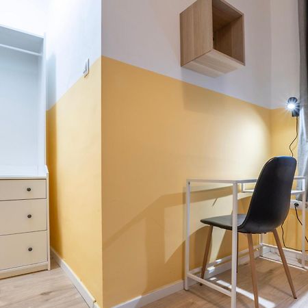 4-Bedroom Comfort Apartment In The Citycenter F38 布达佩斯 外观 照片